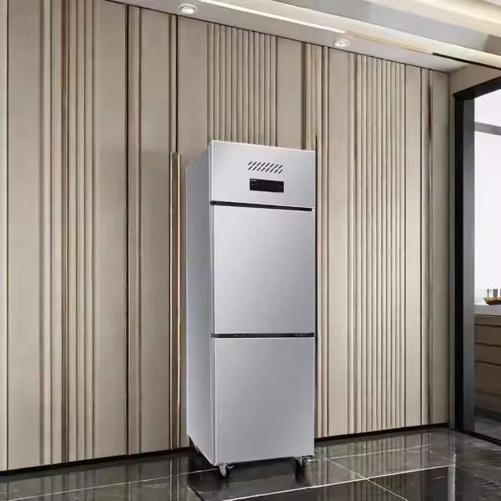 Dvojdverová kuchynská chladnička z nehrdzavejúcej ocele Dvojdverová kuchynská chladnička z nehrdzavejúcej ocele